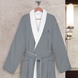 Ritz Carlton Robe